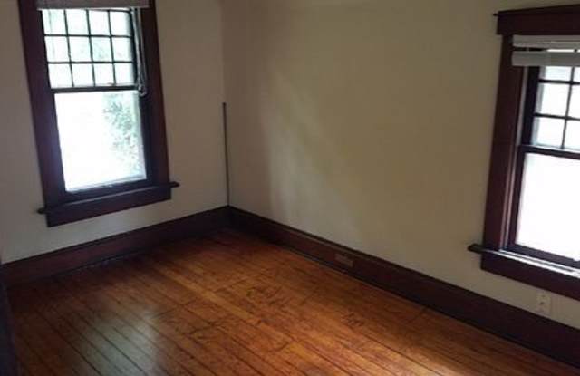 3 bedroom 1 bath single family home in northwest campus. photos photos 3 bedroom 1 bath single family home in northwest campus. photos photos