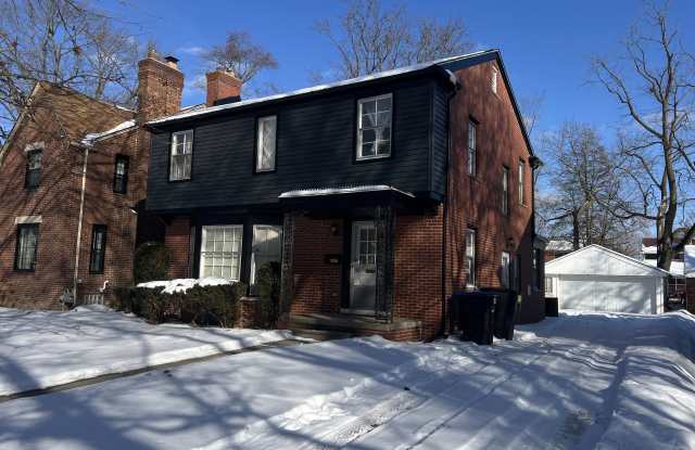 16524 Huntington Rd photos photos