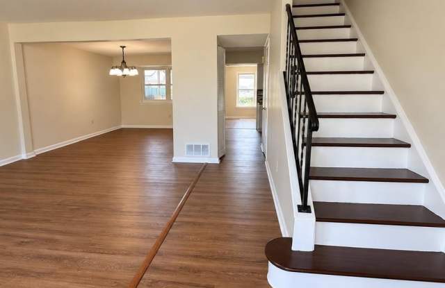 1606 BEECHWOOD PL Gallery 2