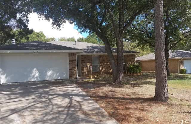 1522 Lime Leaf - 1522 Lime Leaf Ln, Duncanville, TX 75137