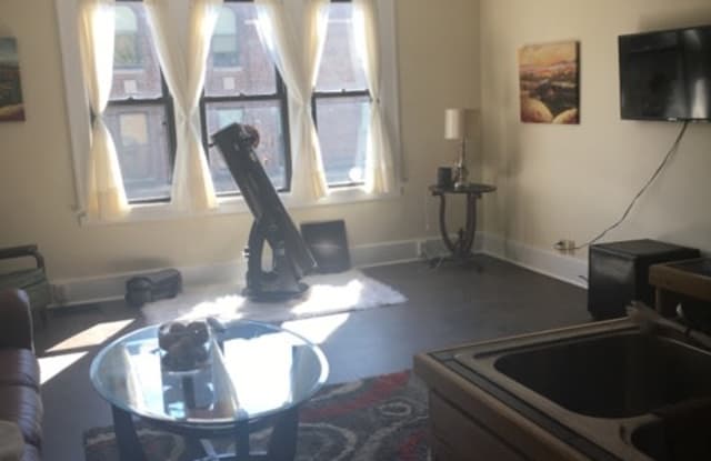 92 W Union St - Unit C Gallery 3