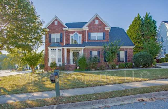 120 Windsong Dr Gallery 1
