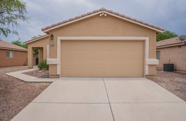 2229 West Frostwood Lane - 2229 West Frostwood Lane, Tucson, AZ 85745