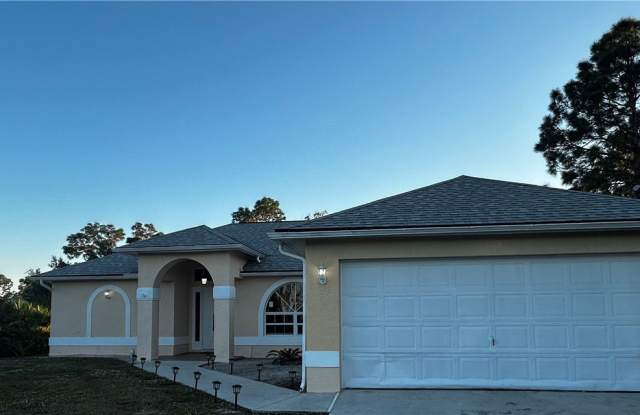 2811 40th Street SW photos photos