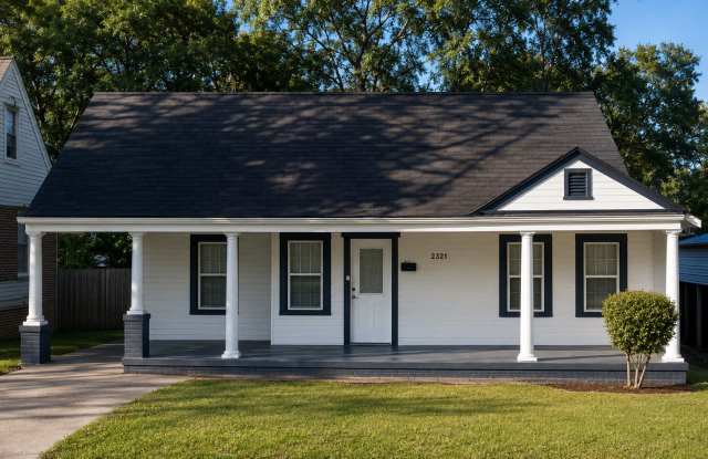 2321 Winona Avenue Gallery 1
