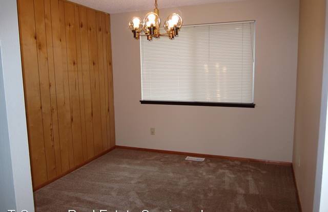 4131 191st St SW Gallery 3