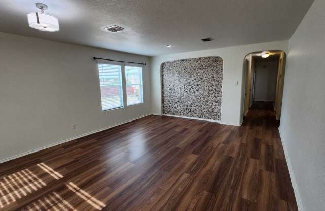 4003 Ashleaf Pecan Gallery 4