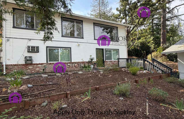 1067 Ridge Park Drive Gallery 1