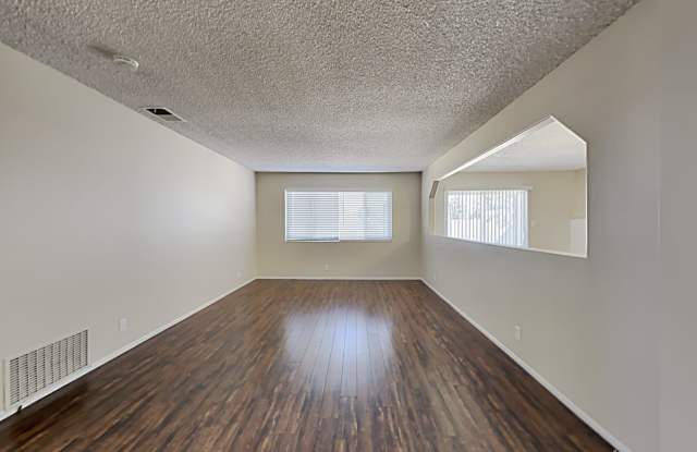 2616 Kenney Drive Gallery 2