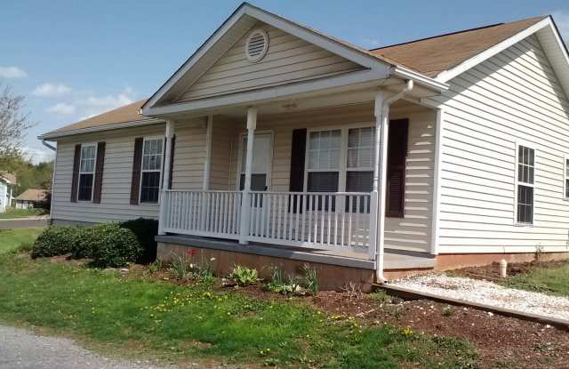 3 Bedroom/2 Bath Rambler in Culpeper photos photos