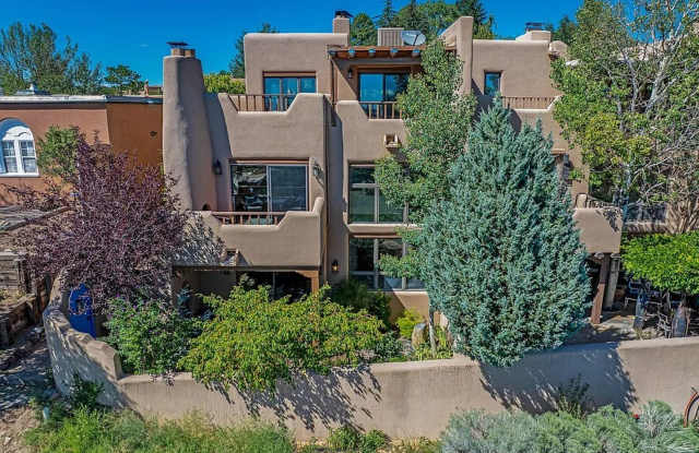 616 Paseo de la Cuma - 616 Paseo De La Cuma, Santa Fe, NM 87501