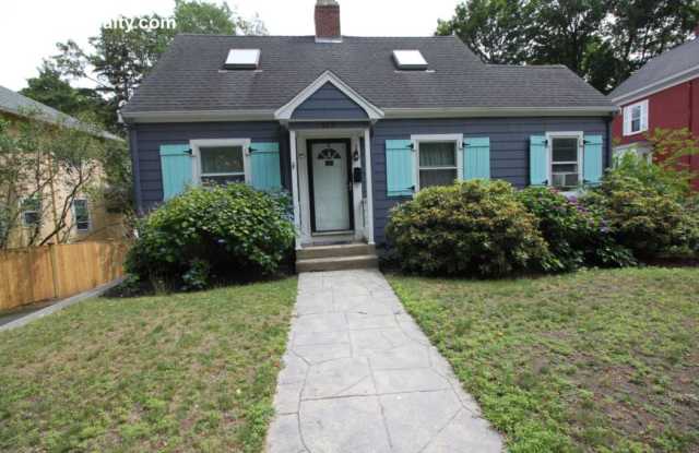 165 Lynn Fells Pkwy. photos photos