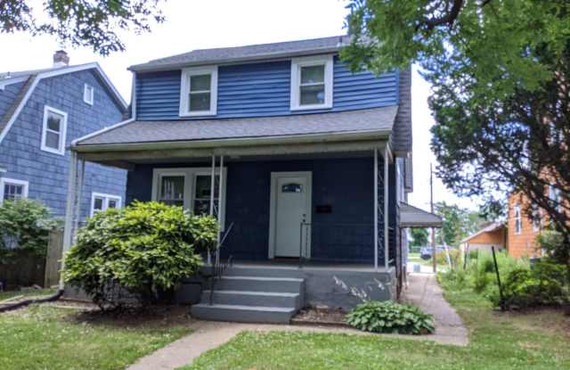 Charming 3 Bedroom/ 1 Bathroom Home in Dundalk, MD! photos photos