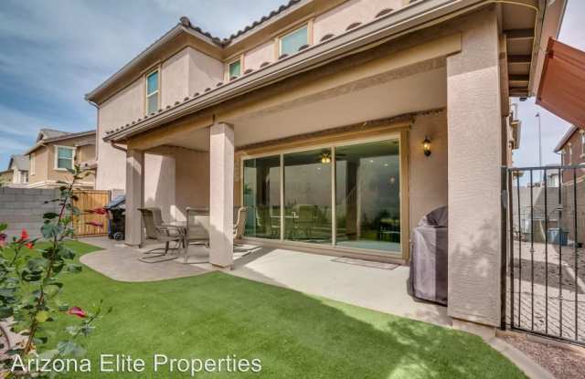 6814 E Posada Circle Gallery 4
