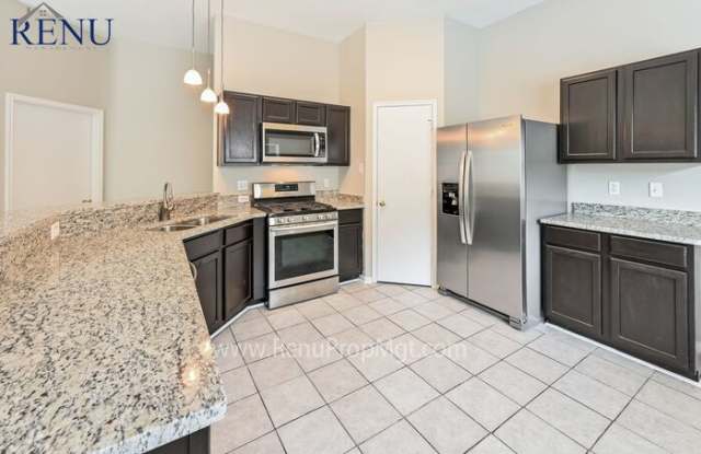 2414 Halstead Drive Gallery 2
