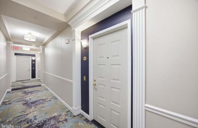 19355 CYPRESS RIDGE Terrace Gallery 2