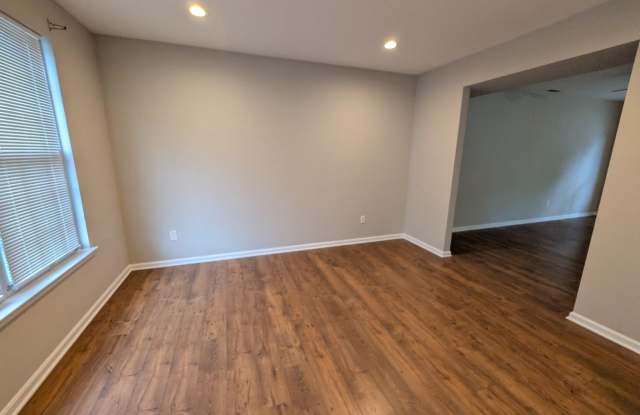 107 CHESSIE Court Gallery 2
