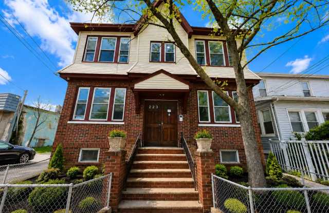 223 S Munn Ave photos photos