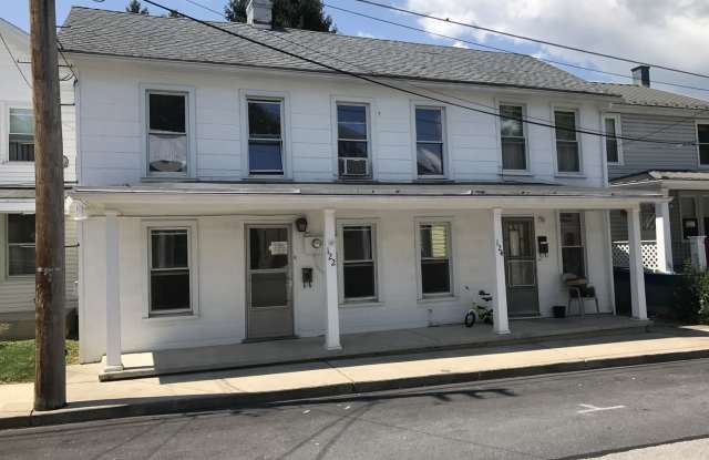 122 N. Penn St. - 3 Bedroom half duplex - $1100 - Available Mid August photos photos