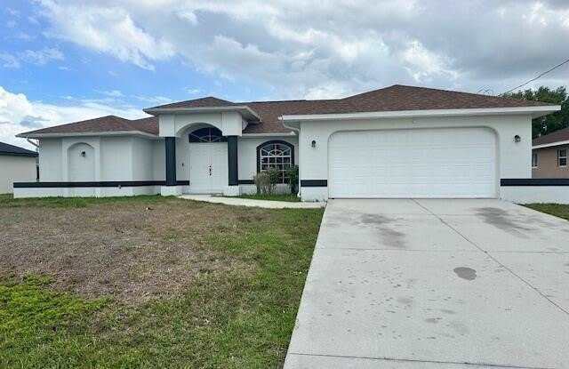 2016 NW 1st Street photos photos