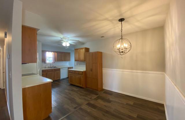 2410 S Adele Gallery 4