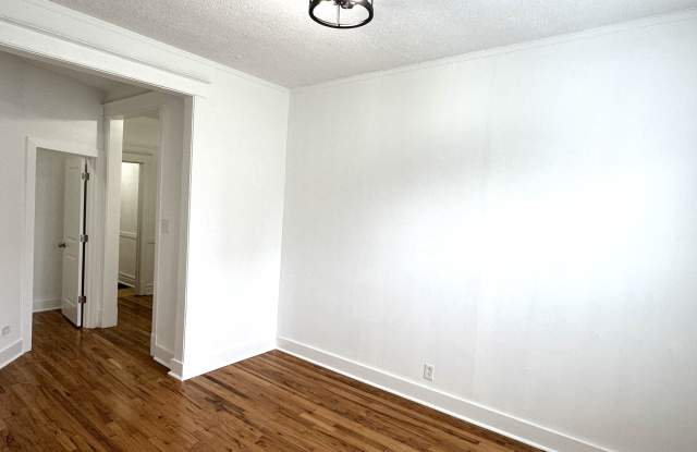 4050 West Hirsch - 1 Gallery 3