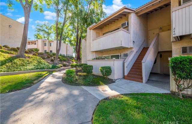 28947 Thousand Oaks - 28947 Thousand Oaks Boulevard, Agoura Hills, CA 91301 28947 Thousand Oaks - 28947 Thousand Oaks Boulevard, Agoura Hills, CA 91301