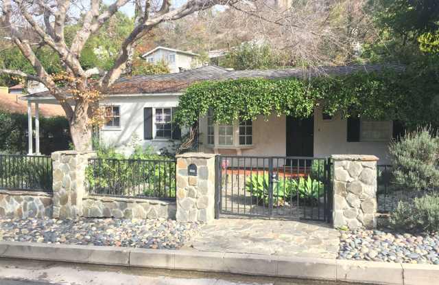 3864 Dixie Canyon Ave - 3864 Dixie Canyon Avenue, Los Angeles, CA 91423
