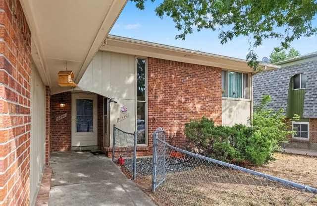 Beautiful 3 bedroom home - located in West Arvada - Ready NOW!!!! photos photos Beautiful 3 bedroom home - located in West Arvada - Ready NOW!!!! photos photos