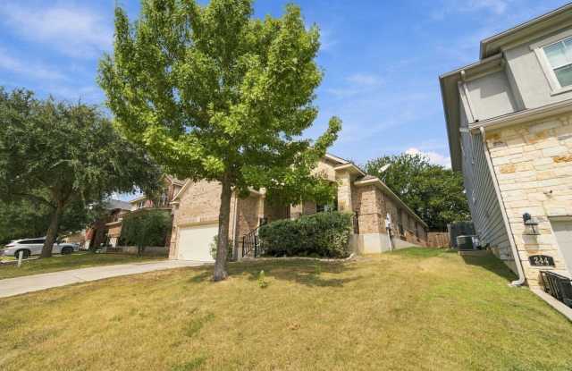 240 NOMAD LN Gallery 3