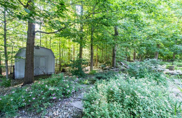 5497 Clarendon Dr Gallery 4