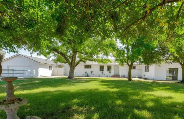 4 Bedroom Home for Rent in Sanger | Sierra Views | 2,140± Sq. Ft. | Lawn Care Included photos photos