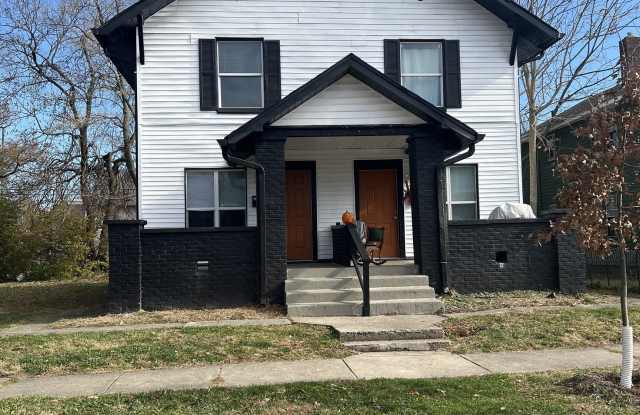 3249 N Kenwood Avenue photos photos