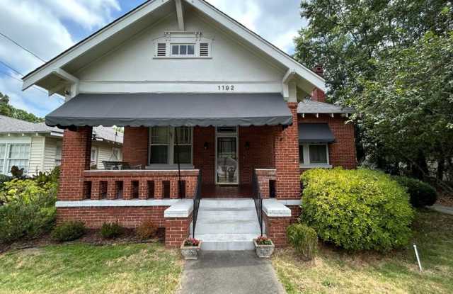 1192 Munro Avenue photos photos