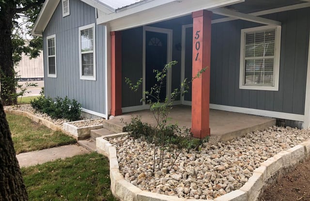 501 Mc Gehee St - 501 McGehee St, San Marcos, TX 78666