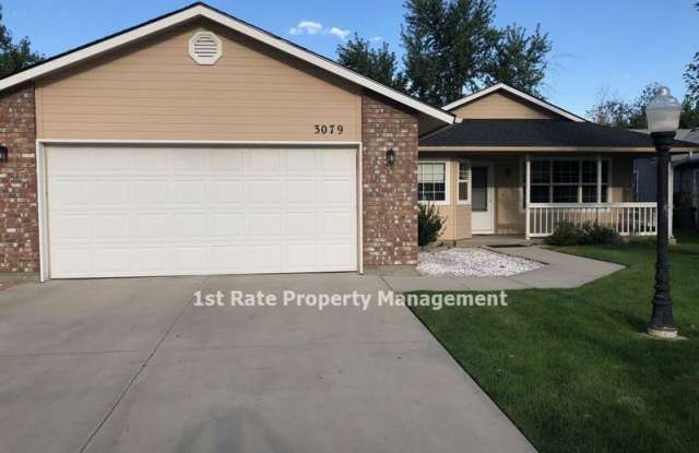 3079 North Columbine Avenue photos photos