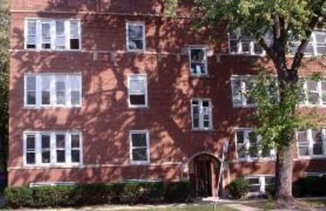 REMARKABLE VALUE, UNBEATABLE LOCATION! BEAUTIFUL 2BED/2 BATH CONDO photos photos