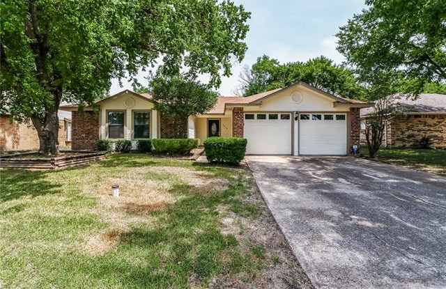 2658 Claremont Drive - 2658 Claremont Drive, Grand Prairie, TX 75052