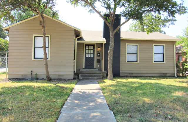 HIGHLAND PARK 3-BEDROOM photos photos