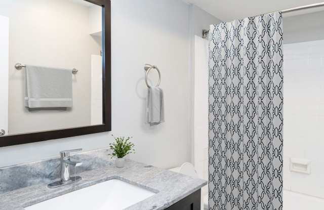 6800 Brendan Way W. Drive photos photos