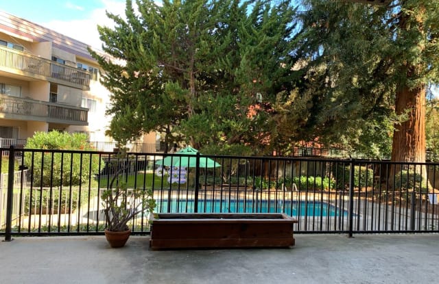 150 West Edith St Unit 11 - 150 W Edith Ave, Los Altos, CA 94022