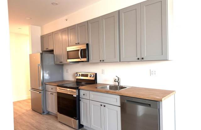 362 W Merrick Road unit: 101 photos photos