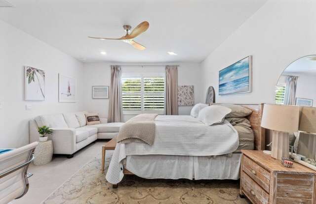 1991 NE Ocean Dunes Drive Gallery 3