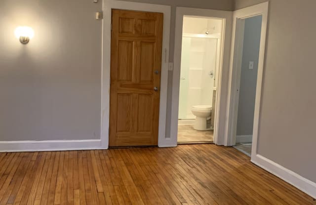 16416 Arcade Avenue - DOWN photos photos