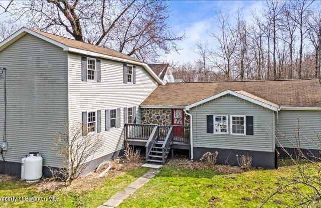 128 Franklin Ave photos photos