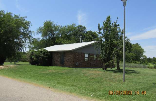 Very Nice Home Located in the Cache area! Cache School District! Gallery 3
