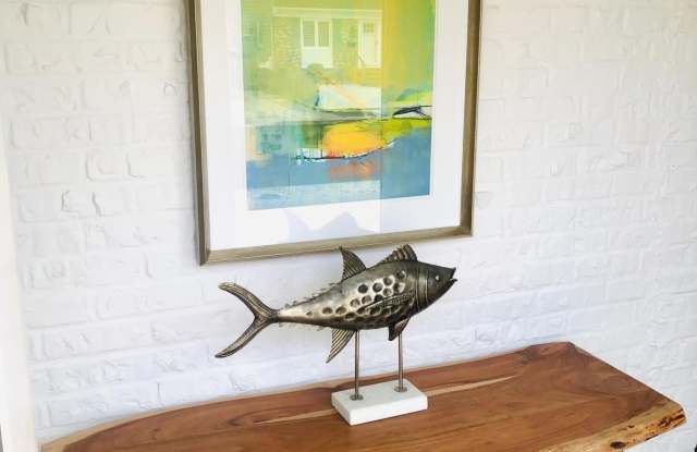 17 1st Avenue Gallery 3