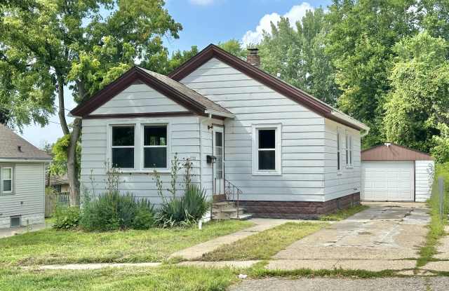 1722 Pershing Avenue photos photos