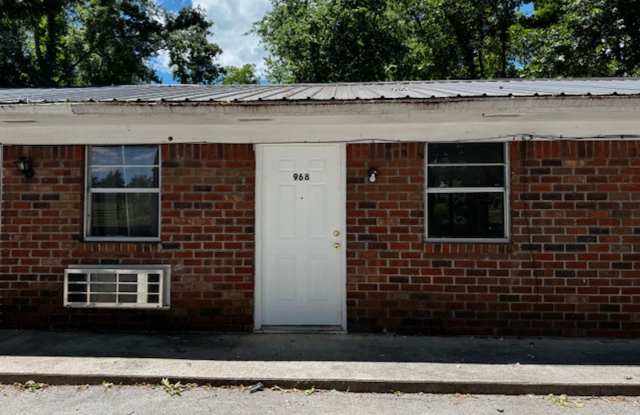 1 Bed 1 Bath Apartment with Water and Trash included photos photos