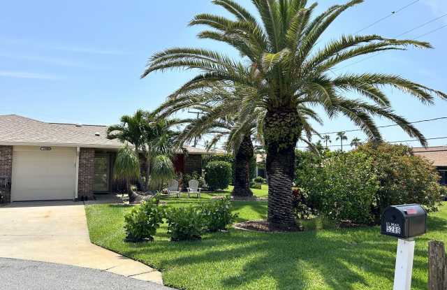 5289 Palm Drive photos photos